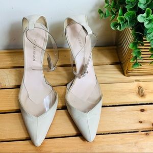 Giorgio Armani Leather Pointed Toe Stiletto Heels